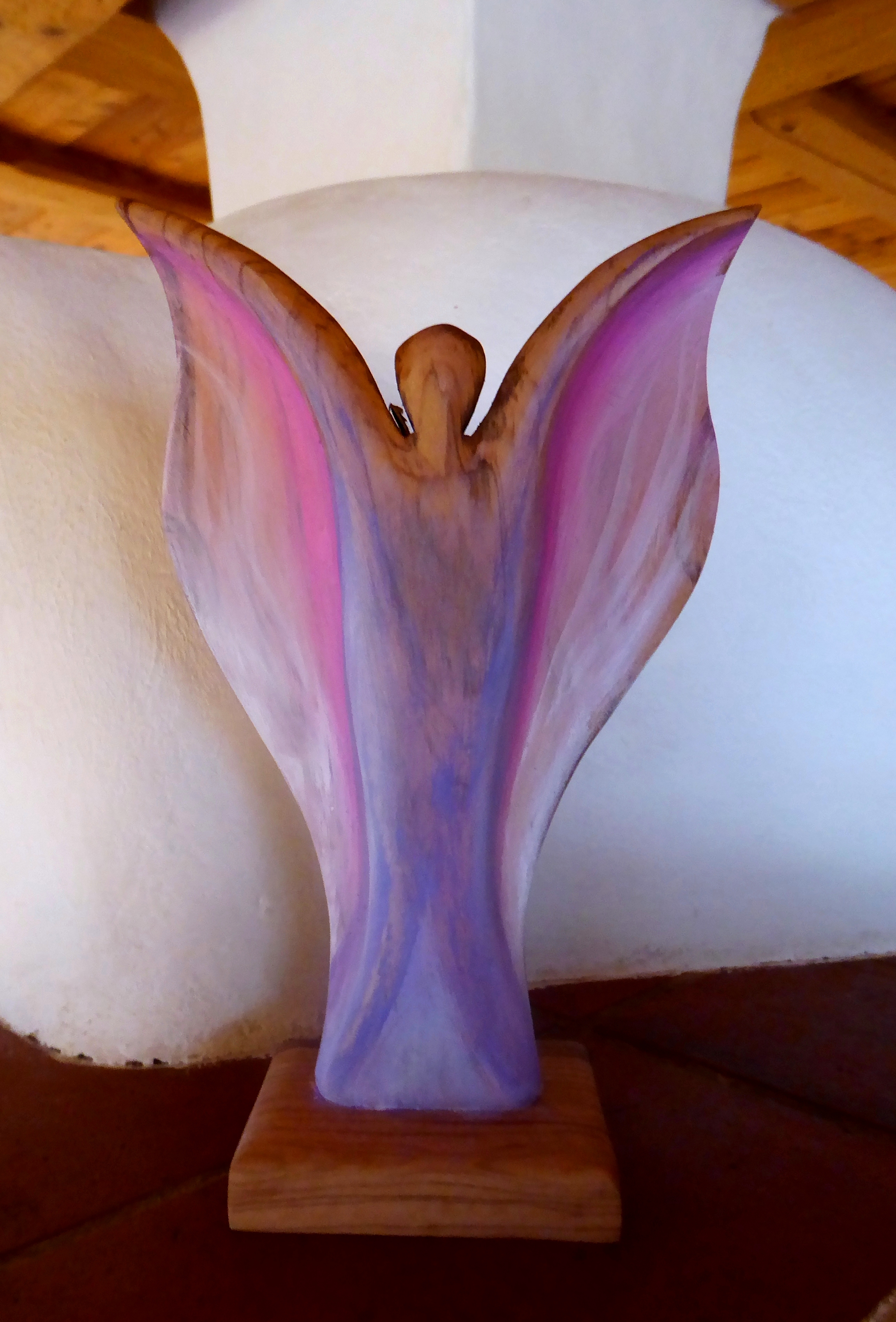 Wunderschöner Holzengel von Christine Gova